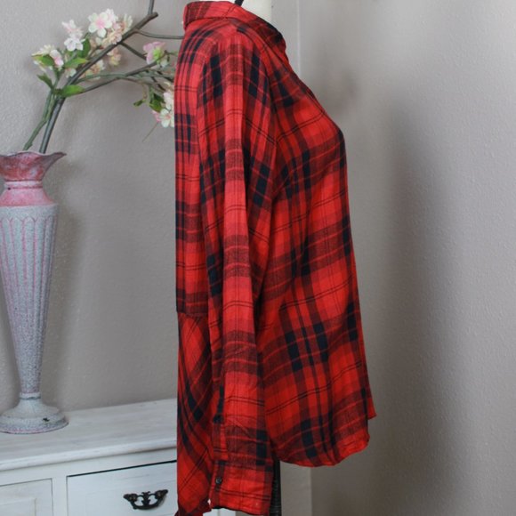 Lucky Brand Plaid Flannel Size M - Picture 2 of 6